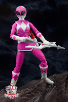 Lightning Collection Mighty Morphin Pink Ranger & Zeo Pink Ranger 34