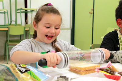 Cocinando en el CEIP Alfredo Landa