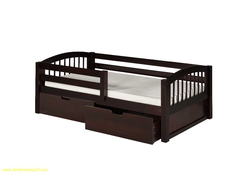 Toddler Bedroom Sets Rooms To Go Oakwood Twin Convertible Toddler Bed