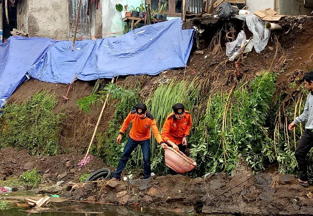 TPT Ambruk, Tiga Rumah Di Desa Palasari Cipanas Terancam Ambrol