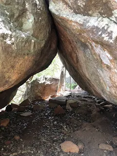 Two big rocks form a tunnel