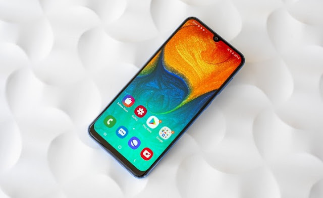 Samsung Galaxy A30