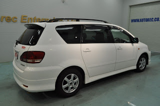 2001 Toyota Ipsum