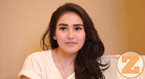 Biografi Ayu Ting Ting, Pedangdut Indonesia Yang Punya Lagu Alamat Palsu