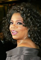 Oprah Winfrey Tweets Up A Storm