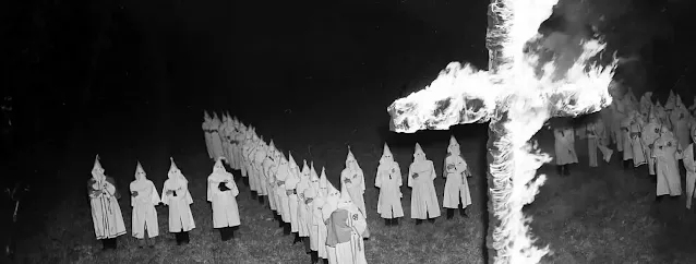 ما هي منطمة ku klux klan