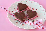 Valentine day chocolate picture. Valentine day chocolate picture (valentine day chocolate )