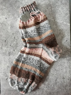 selbst gestrickte Socken