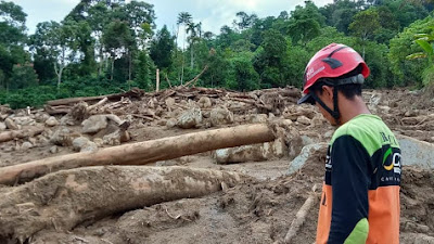 Bantuan Tertunda, Akses Menuju Sapan Salak Masih Tertutup