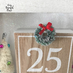 wooden block 25 white bottle brush tree wreath rd bow glitter snow