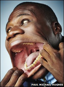 Damn Fresh Pics: The Man With The Widest Mouth In The World