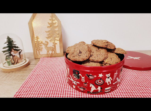 orange-and-walnut-cookies