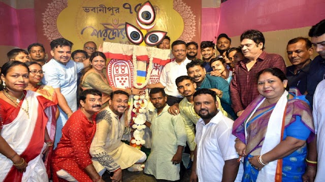 BG News ! Puja Curtains go up with KHUTI PUJA at BHOWANIPUR 75 PALLI 