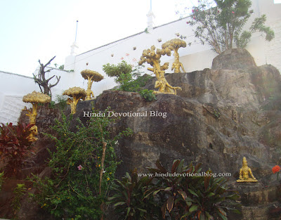 Idols of Saptarishis in Hindu Mythology at  Murudeshwara Shiva Temple Pictures