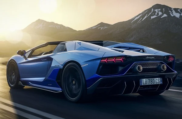 Lamborghini Aventador LP 780-4 Ultimae