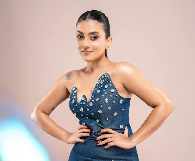Shanudrie Priyasad: Height, Age, Husband, Children, Family, Biography