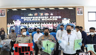 Kabid Humas Polda Jabar : 6 orang Mafia tanah Diringkus Polisi Kerugian 24 Pemohon Sertipikat Mengalami Kerugian  10 Miliyar