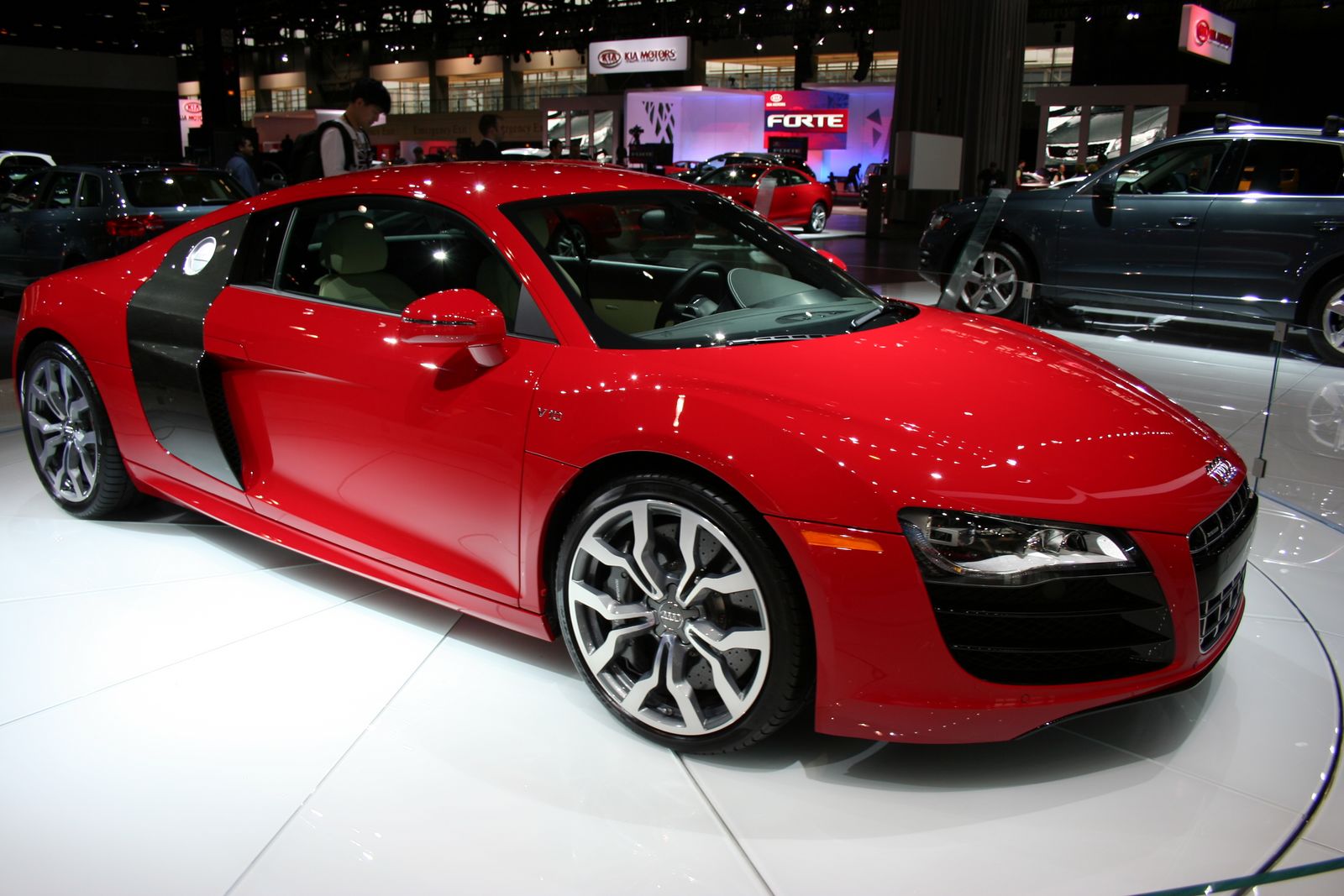 SPEEDO CAR: Wallpapers Audi R8 V10 new cars, car reviews, car pictures ...