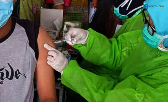 Vaksinasi Booster, Syarat perjalanan, pandemi covid-19