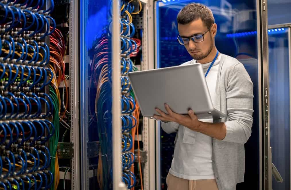 وظيفة-مسئول-شبكات-Network-Administrator