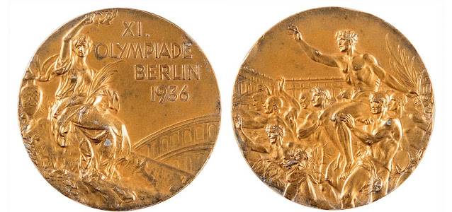 Χρυσό μετάλλιο από τους Θερινούς Ολυμπιακούς Αγώνες του Βερολίνου 1936, που απονεμήθηκε στον Πίτερ Πολ Φερνάντες