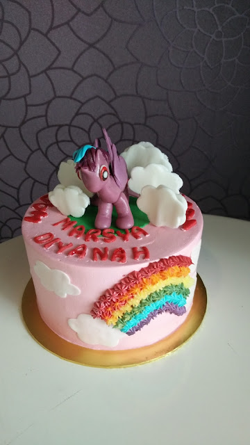 Kek birthday my little pony - Prettysmallbakery