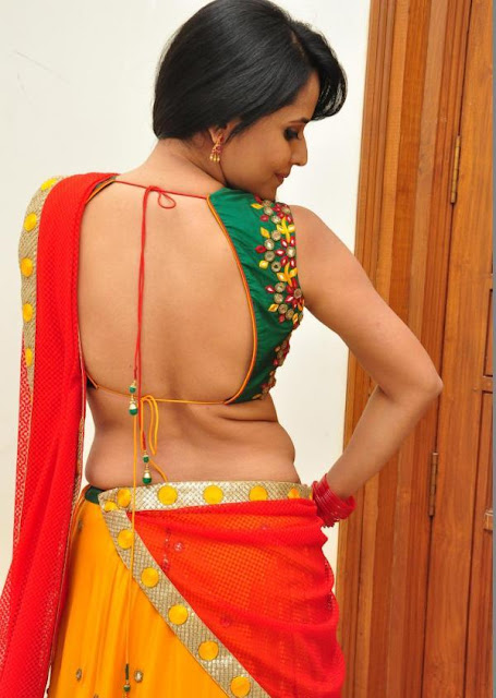 Anasuya in Mirror Work Embroidery Half Saree at Soggade Chinni Nayana Audio Launch