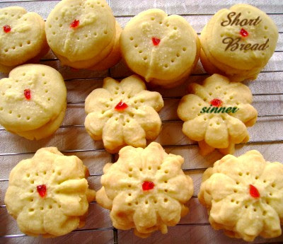 Cookie press shortbread