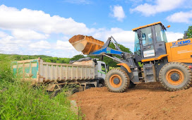 PREFEITURA DE FREI MARTINHO ATENDE AGRICULTORES NA RECUPERAÇÃO DE BARREIROS.