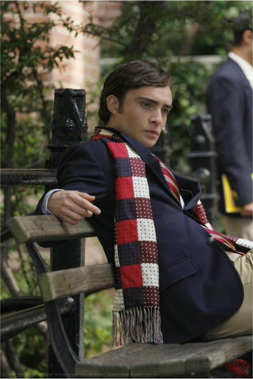 We all know the famous J Press Chuck Bass scarf and according to the 