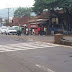 Jalan Berlubang, Pengendara Motor Tewas terlindas Mobil