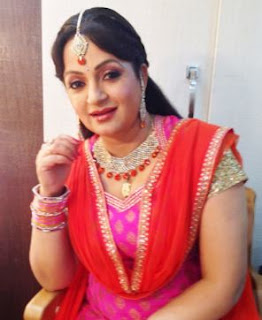 Upasana Singh Family Husband Son Daughter Father Mother Marriage Photos Biography Profile.