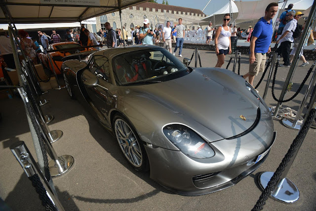 Porsche 918 Spyder Concept