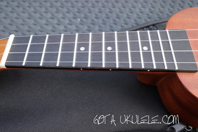 Kiwaya U-Trip-01 Sopranino Ukulele neck