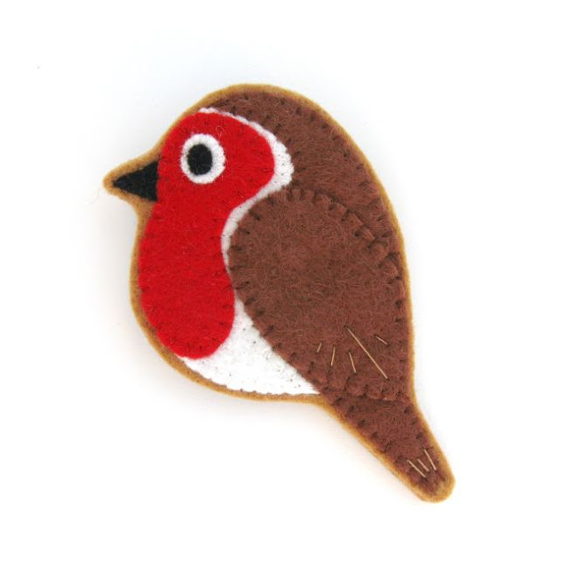 https://www.etsy.com/uk/listing/633107342/robin-pdf-pattern-felt-bird-sewing