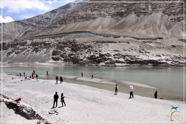 Confluência dos Rios Indus e Zanskar, em Ladakh, Índia.