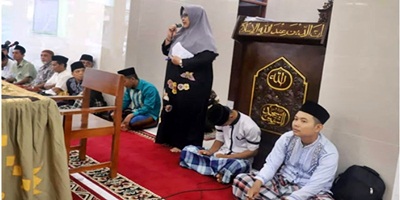 Ketua DPRD Padang Buka Pesantren Ramadan