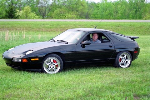 Porsche 928