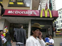 Bolívia: McDonald's anuncia falência e Coca-Cola é expulsa do país