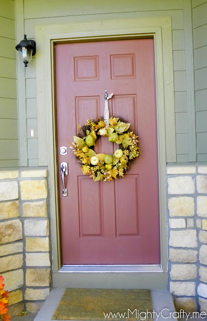 Fall Porch - www.MightyCrafty.me