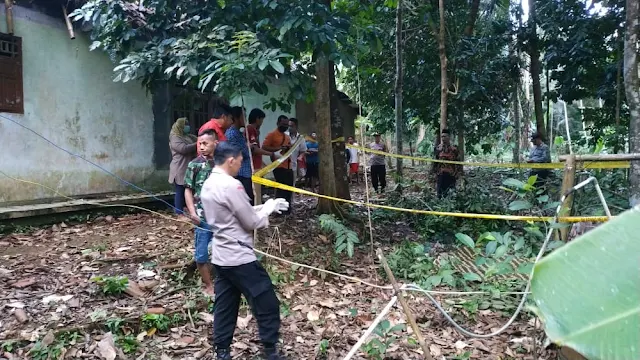 Seorang Pria Lansia Kaligondang Purbalingga Meninggal Dunia Jatuh Dari Pohon, Begini Kronologinya