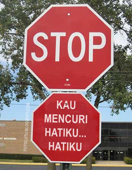 Tiap liat rambu berhenti gini jadi keingetan lagu yang dinyanyiin Dewi ... Tiap liat rambu berhenti gini jadi keingetan lagu yang dinyanyiin Dewi ...