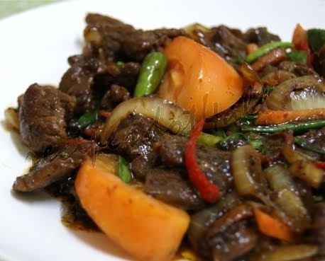 ANEKA RESEPI DARI INTERNET: Resepi: Daging Masak Lada Hitam