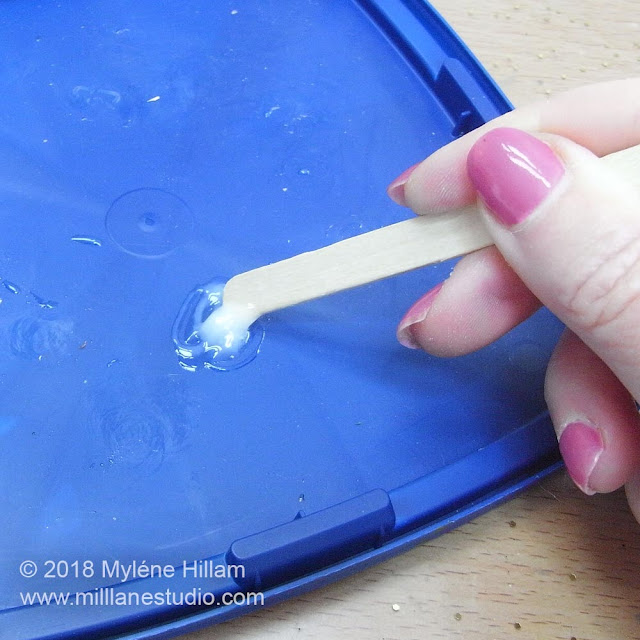 5-minute epoxy adhesive has turned milky white during mixing