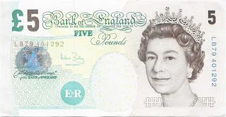 Bancnota de 5 lire din Anglia din 2002