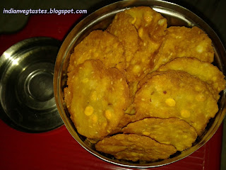 Crispy Chekkalu