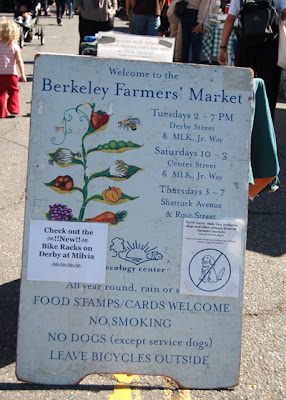 Photo of Berkeley Farmer's Market sign