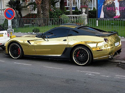 The golden Ferrari 599 GTB 18 Pics