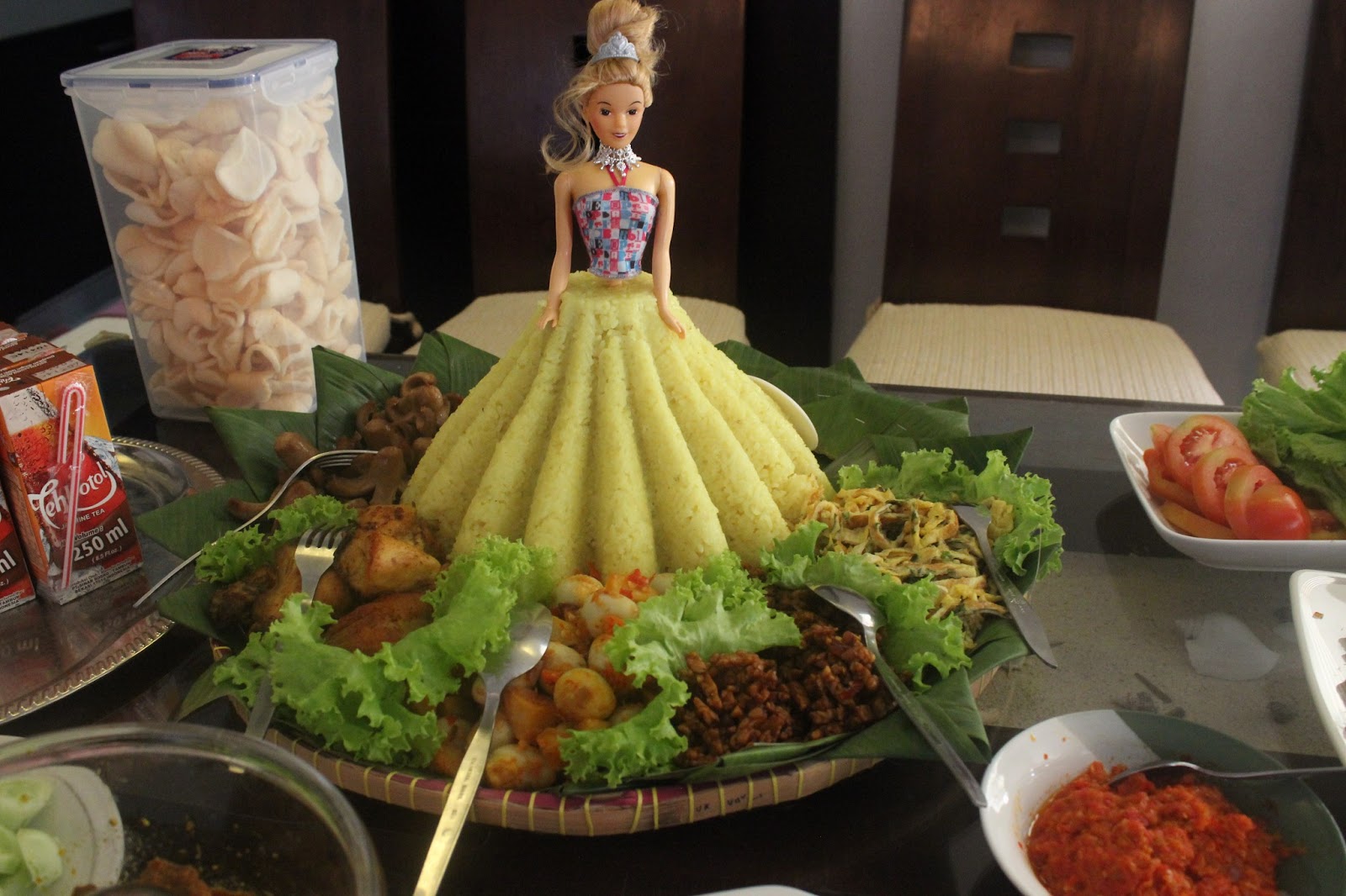 Thankful Life : Tumpeng Barbie