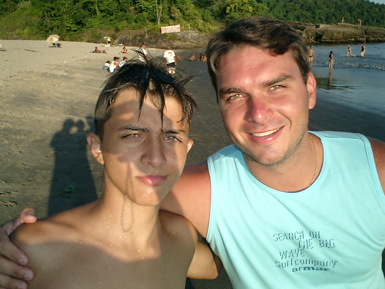 BLOG FAMÍLIA BOLSONARO: FLÁVIO BOLSONARO DENUNCIA O NADA ...